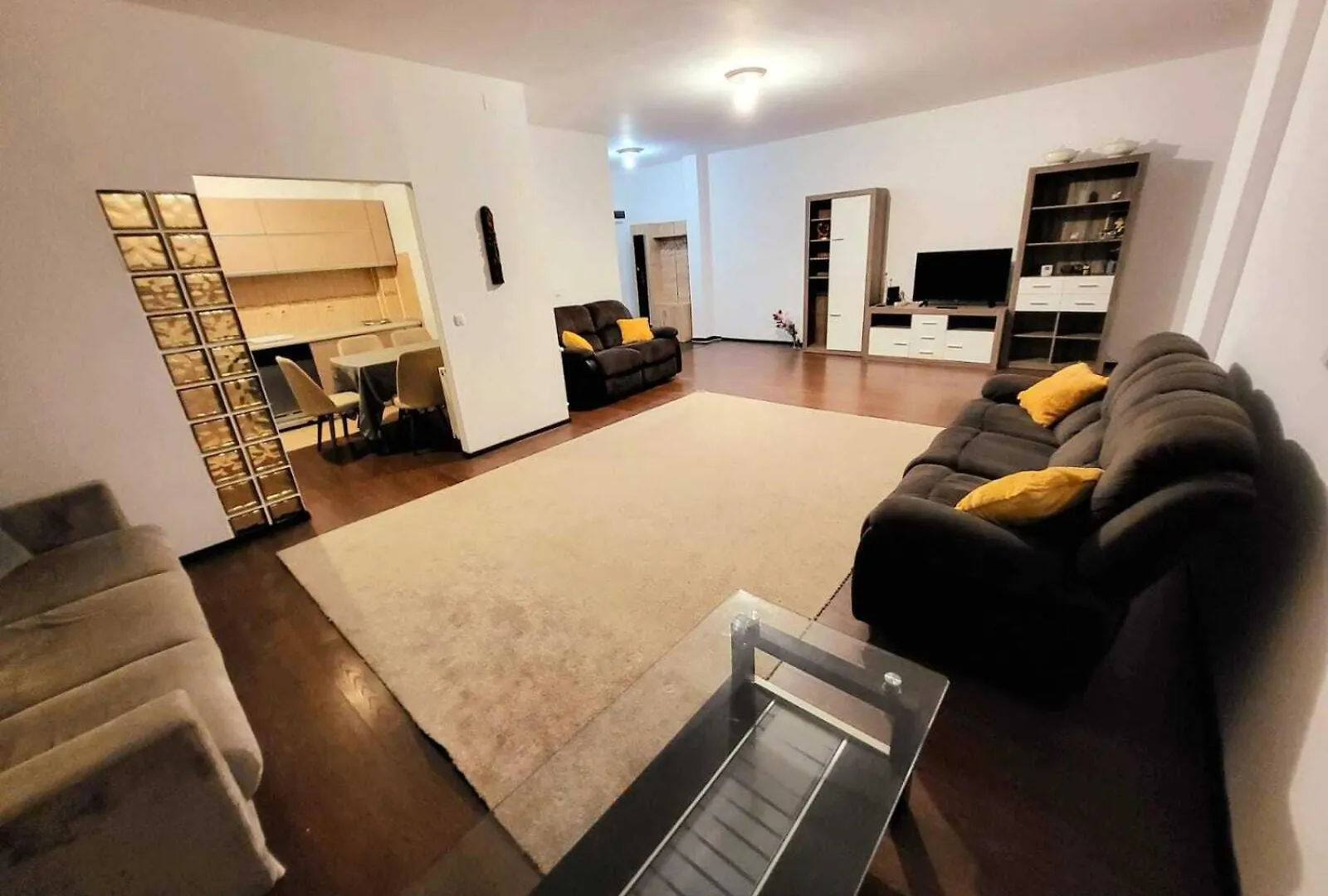 Контакты The Big Apartment Bucharest