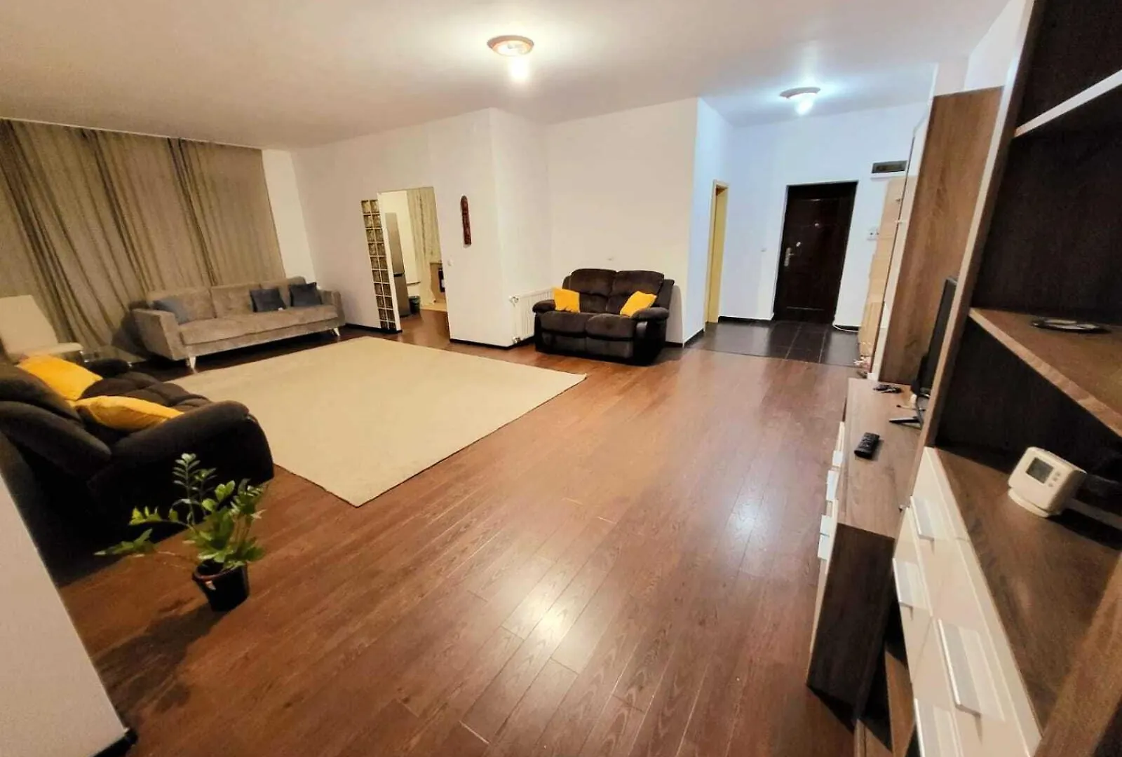 The Big Apartment Бухарест Румыния