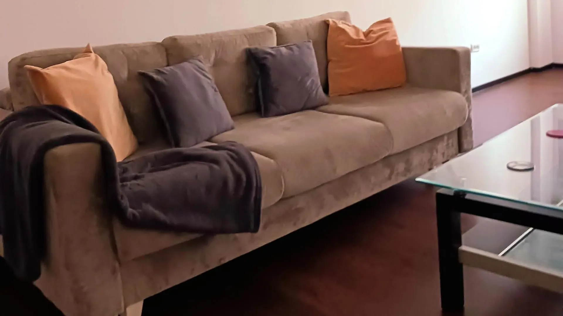 The Big Apartment Бухарест